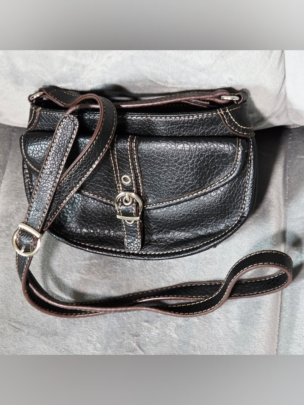 Vintage Y2K Nine West Black Women’s Faux-Leather Crossbody Bag